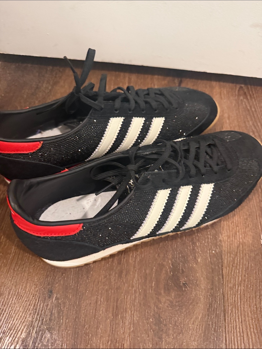 adidas Black Sneakers with White Stripes and Red Heel Accents - Picture 2 of 5